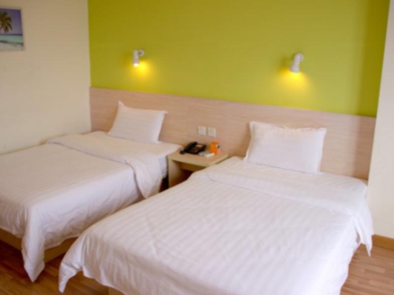 7Days Inn Guangzhou Kecun Branch Esterno foto